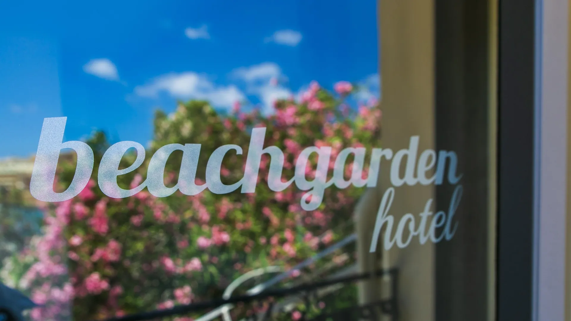 Beach Garden Hotel Saint Julian's