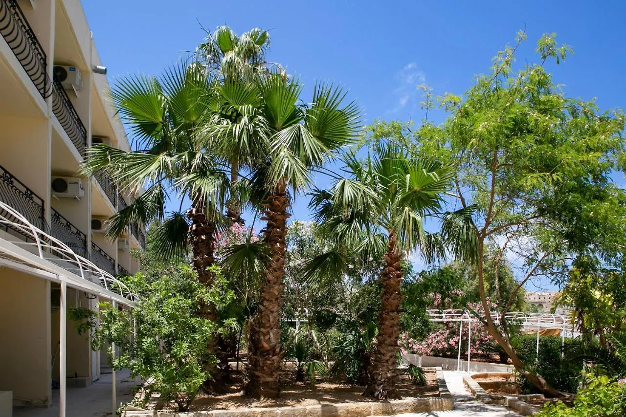 Beach Garden Hotel Saint Julian's